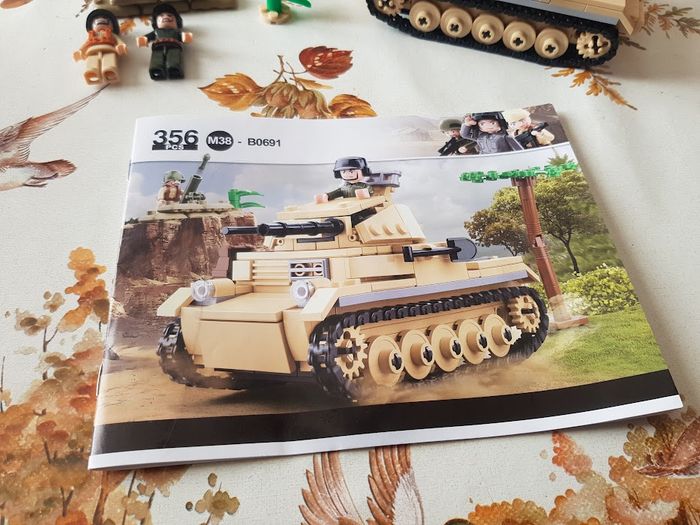 Char de guerre militaire army Sluban type Lego - photo numéro 3