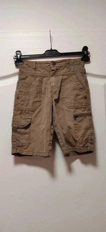 Bermuda marron kaki Kiabi 6 ans