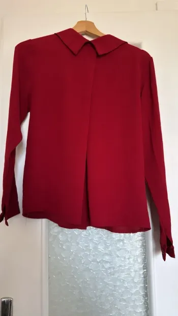 Chemise rouge M