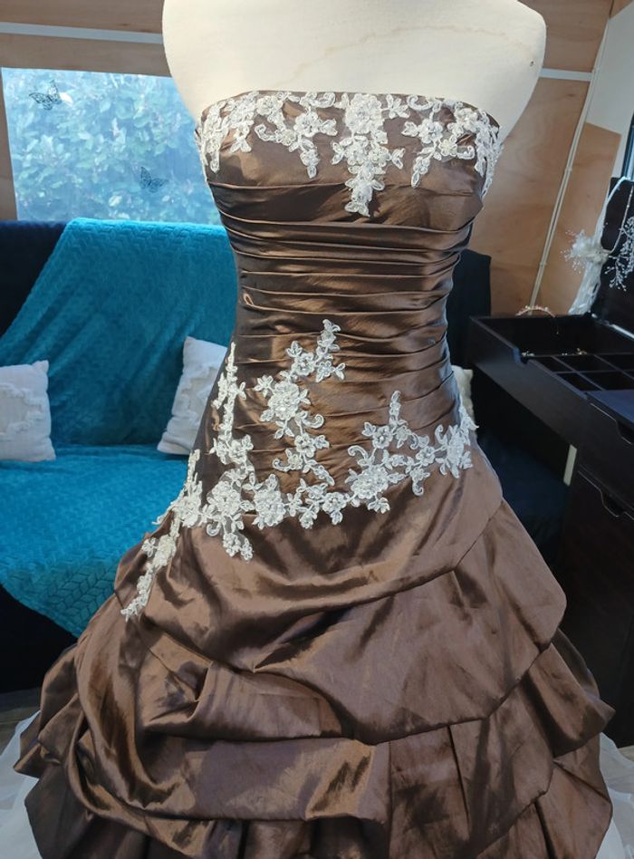 robe de mariée taille 34/36 - photo numéro 4