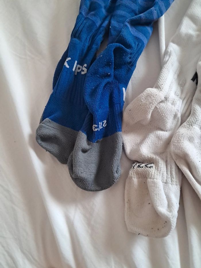 2 paires de chaussettes foot - photo numéro 3