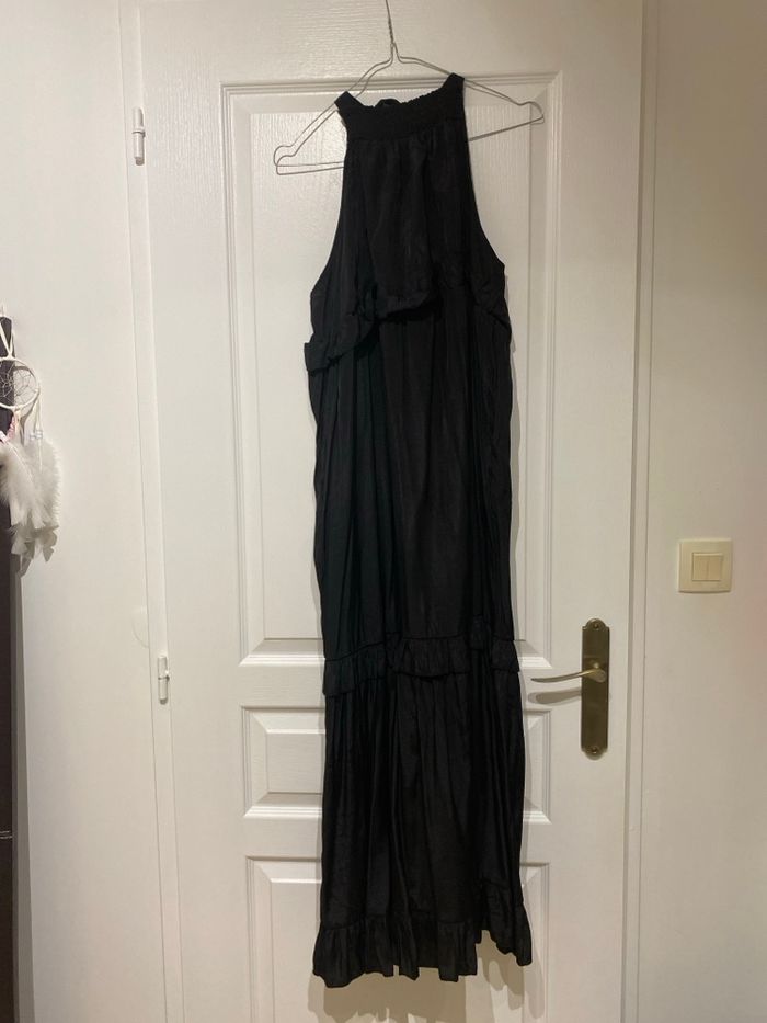 Robe longue noire