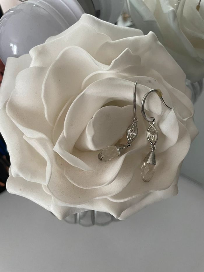 Boucle d’oreille pendante