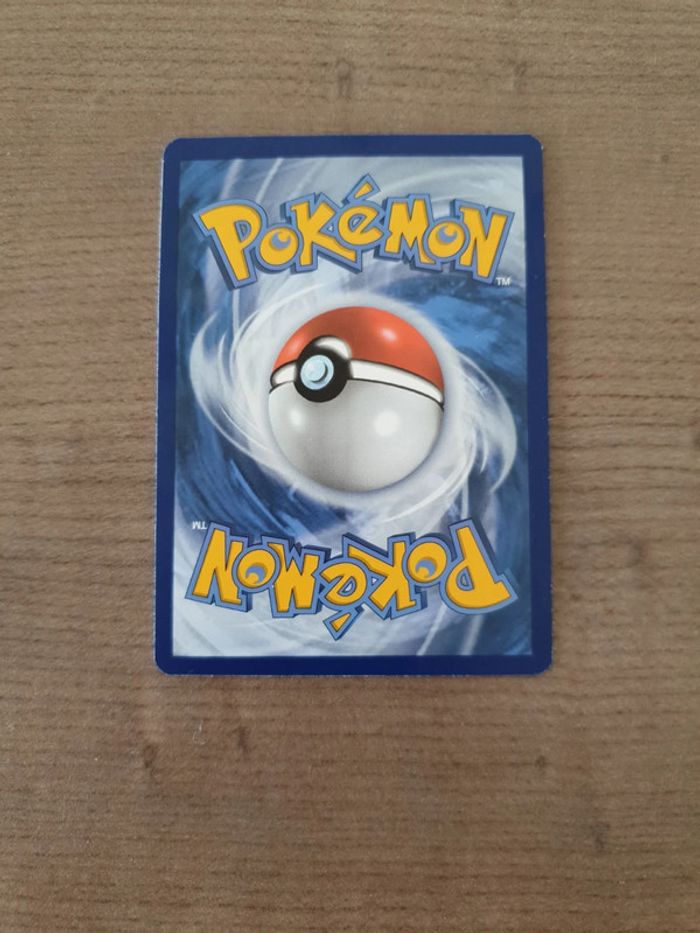 Carte Pokémon Lunala 015/025 Célébrations 25 ans - photo numéro 2