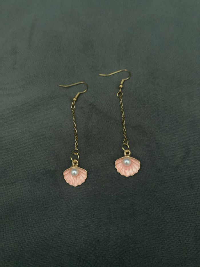 boucles d'oreilles coquillage et perle
