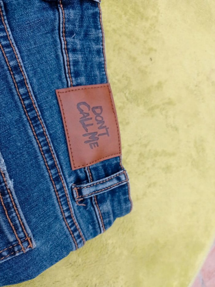 Short en jean bleu Jennyfer taille 38 - photo numéro 7