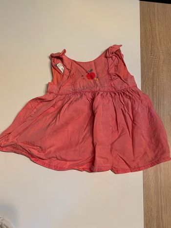 Robe et bloomer taille 9 mois