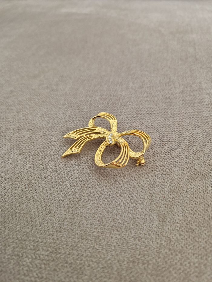 Broche vintage dorée motif noeud - photo numéro 4