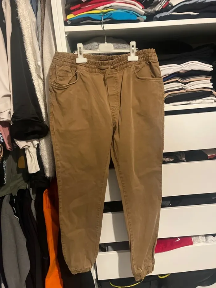 Pantalon cargo jogger fît marron clair