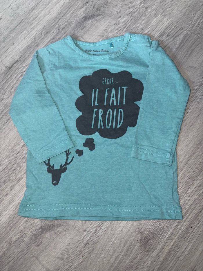 T-shirt