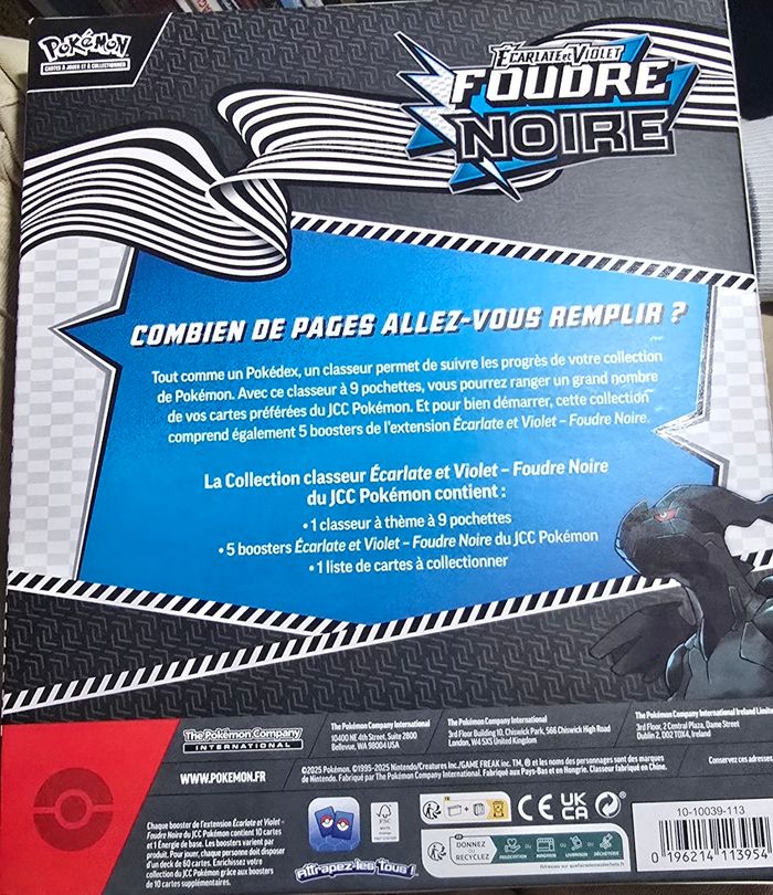 Coffret pokemon noir foudre classeur - photo numéro 2
