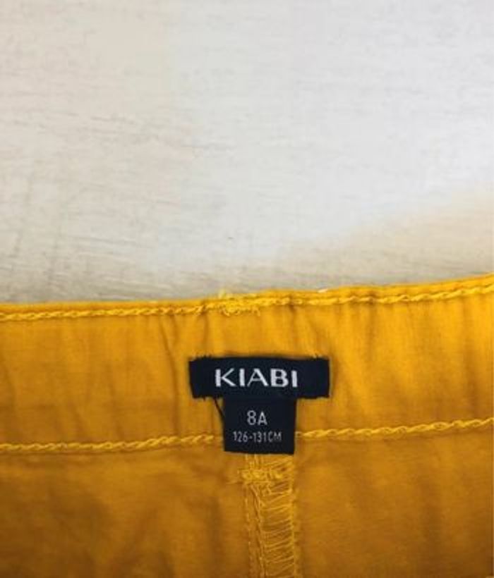Short fille jaune moutarde kiabi 8 ans NEUF - photo numéro 4