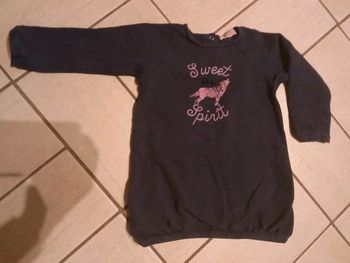 Robe tunique marine, 2 ans.
