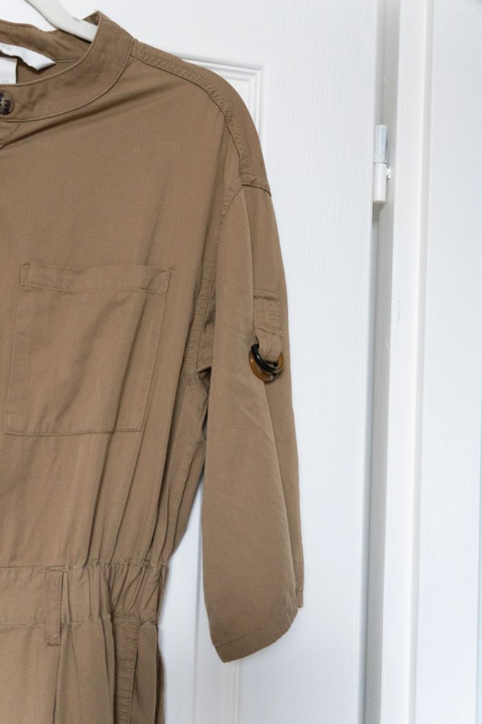 Superbe combinaison chic et légère H&M couleur kaki - idéale printemps/été - photo numéro 6