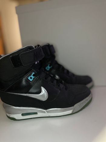 Nike dunk Sky noir/bleu TBE