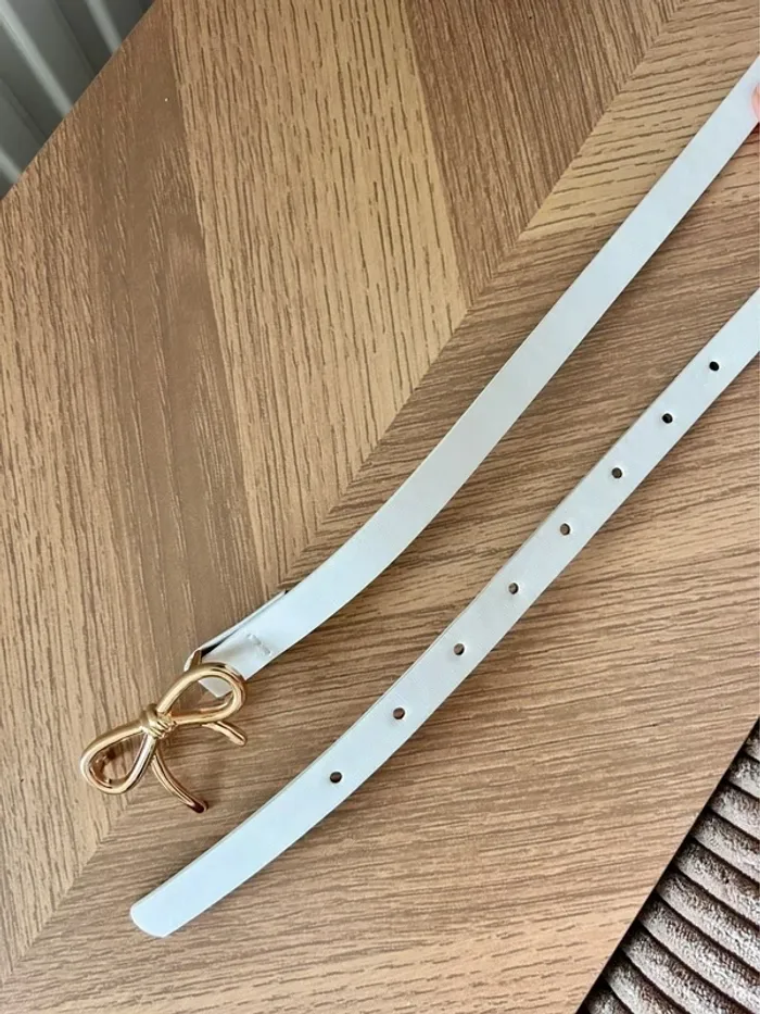 Ceinture fine blanche à nœud doré – Taille unique – Neuve - photo numéro 4