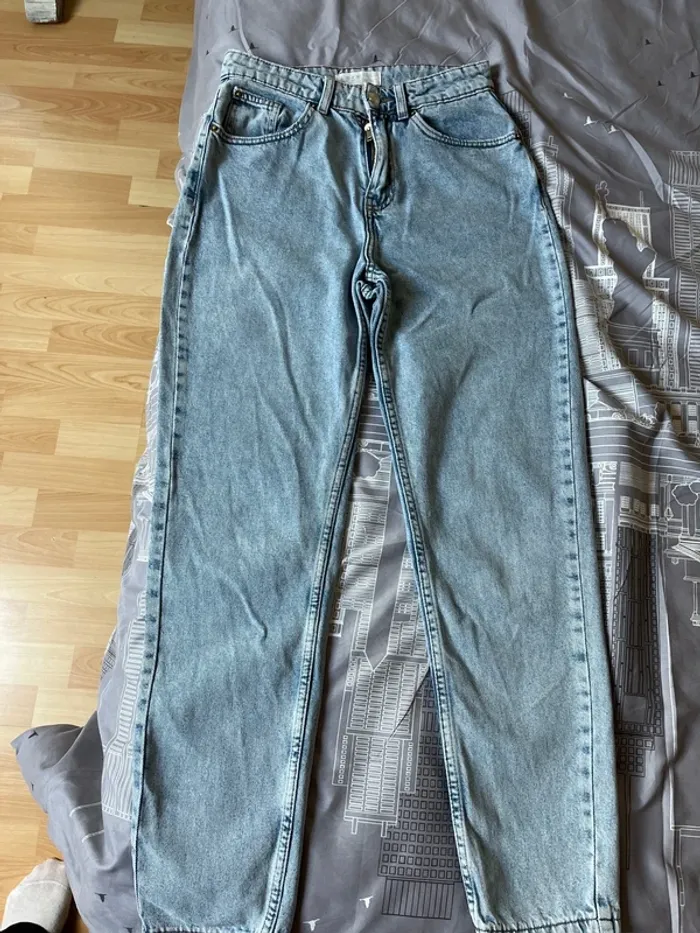 Jean Mom