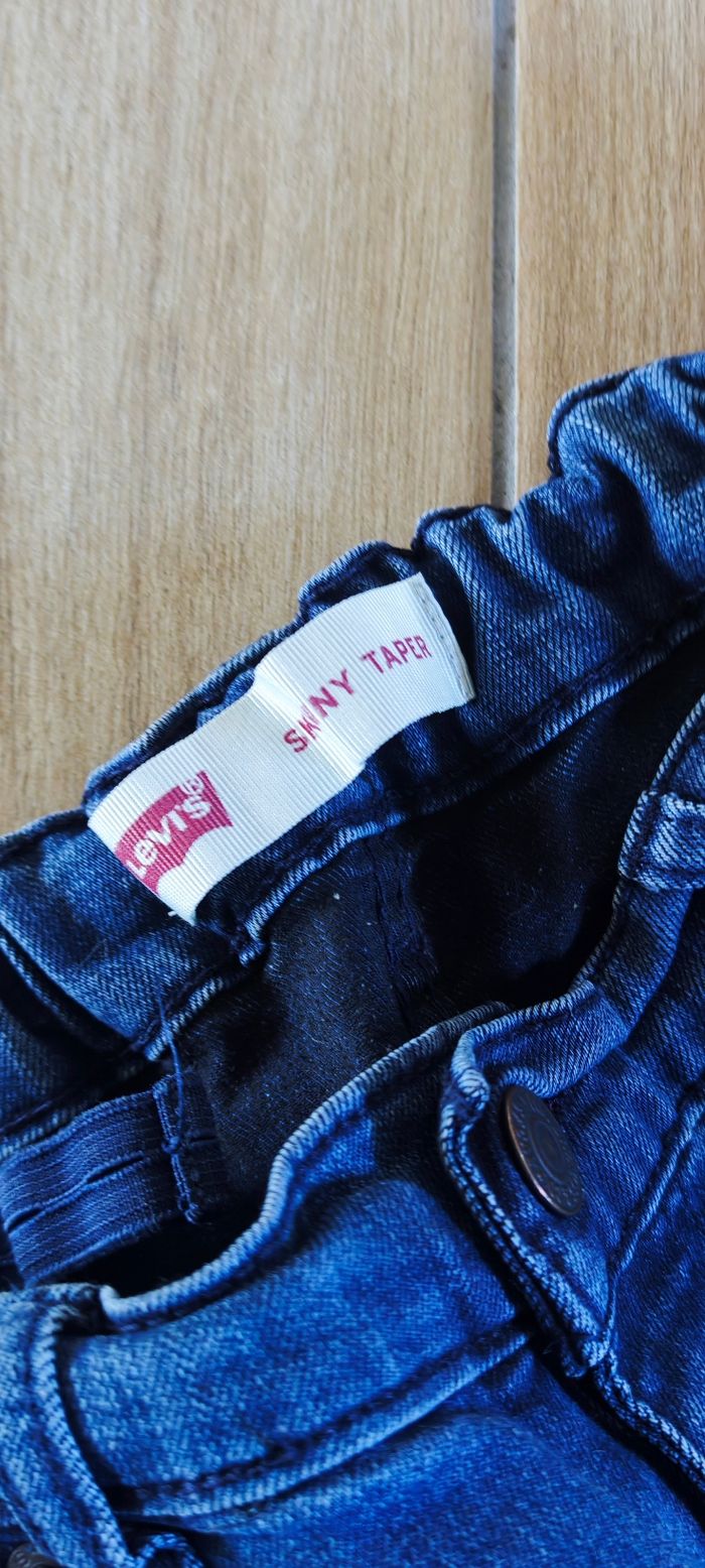 Jeans Levi's 16 ans - photo numéro 2