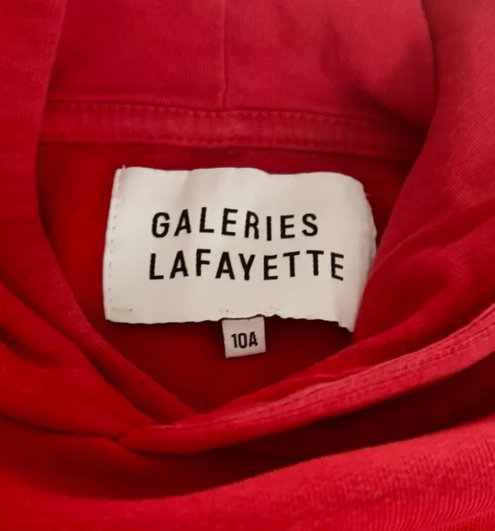 Pull Rouge - photo numéro 2