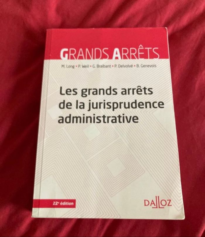 GAJA Les grands arrêts de la jurisprudence administrative