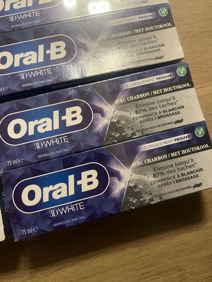 Dentifrice Oral B 3D White Charbon (12 tubes) - photo numéro 2