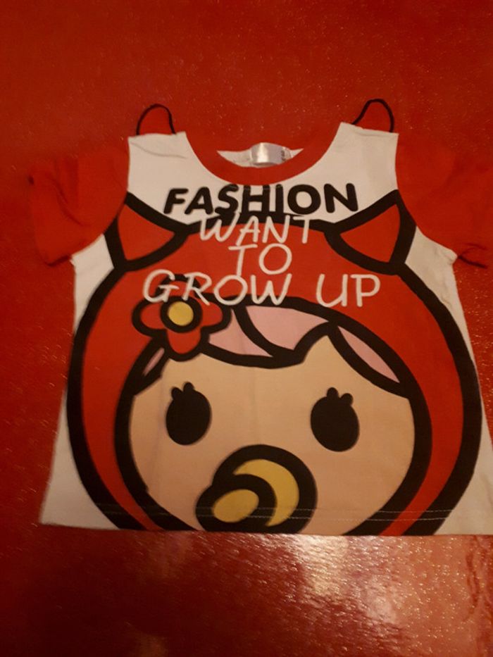 T-shirt manche courte taille 3 ans