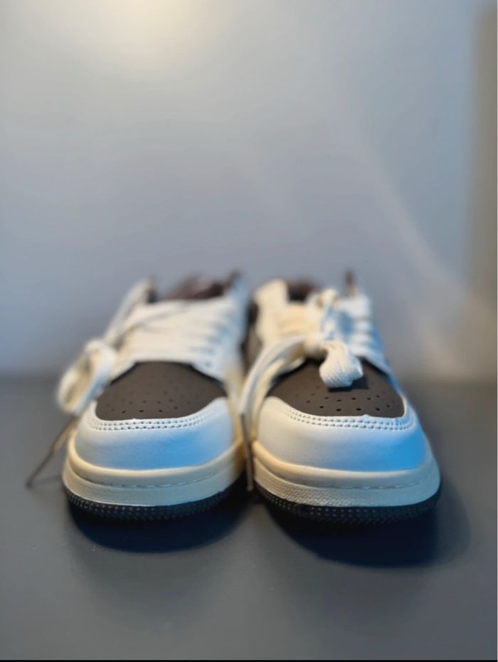 Air Jordan 1 Retro Low Travis Scott - photo numéro 3