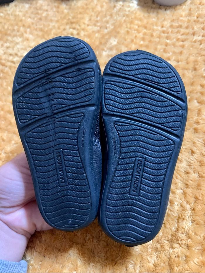 Lot chaussures taille 20 - photo numéro 8