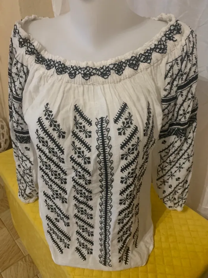 Blouse Cache-cache taille36 motif manches 3/4 tres bon état