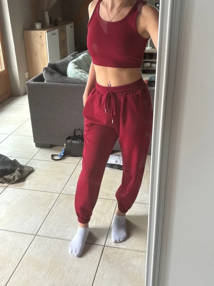 Ensemble jogging - photo numéro 3