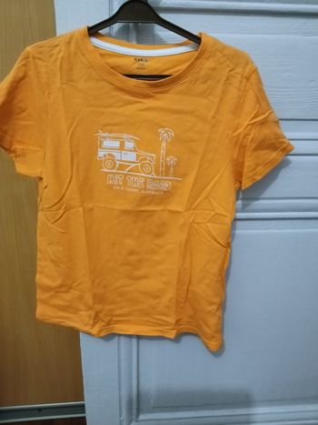 Tee-shirt Kiabi orange et blanc