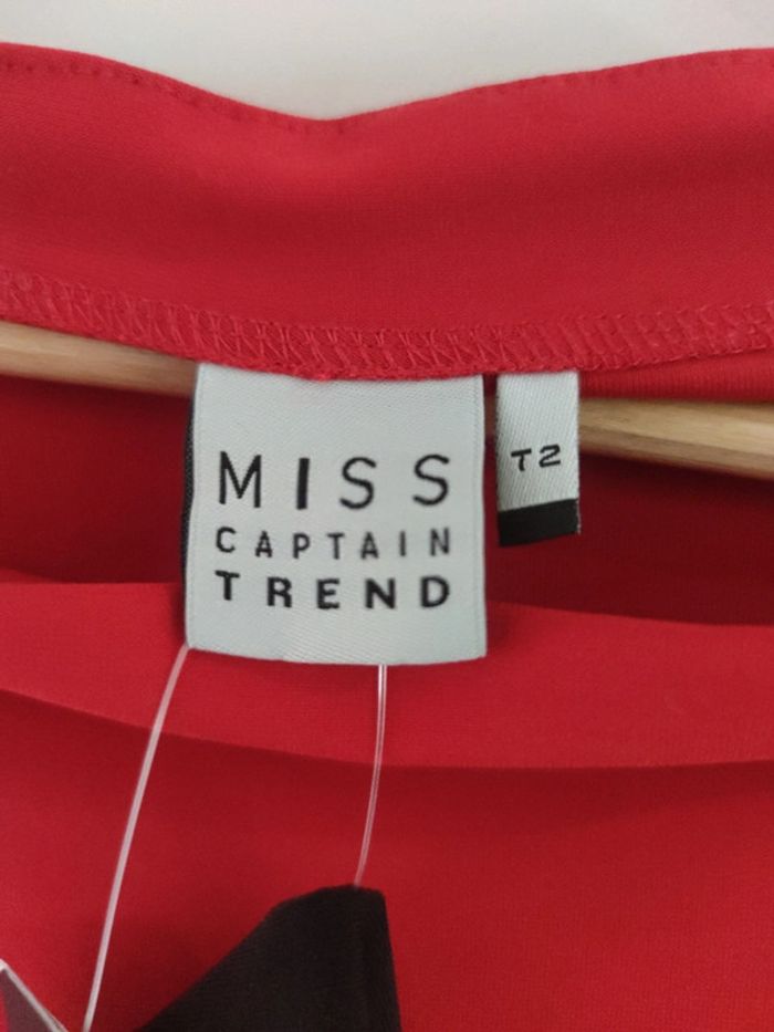 Robe multiposition neuf miss captain trend neuve taille 2 - photo numéro 2