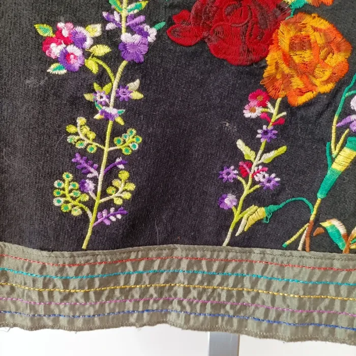 Jupe Desigual noire brodée - Taille L - Style bohème chic A597 - photo numéro 5