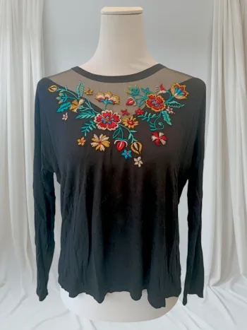 T-shirt manches longues transparent et brodé Pimkie taille S