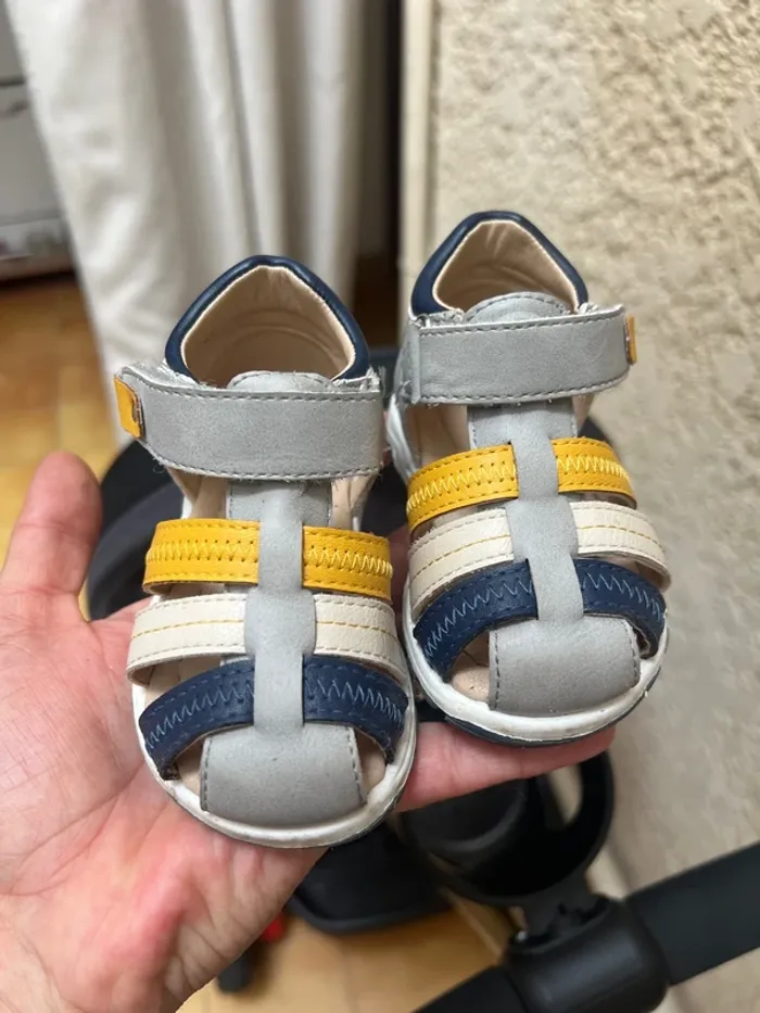 Sandales bébé