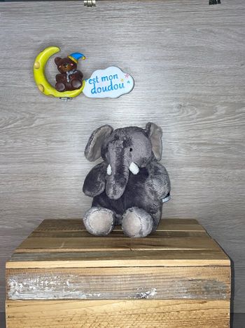 MR134 doudou éléphant 🐘 moulin Roty