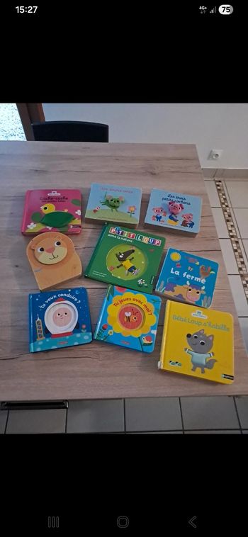 Lot livres bébé