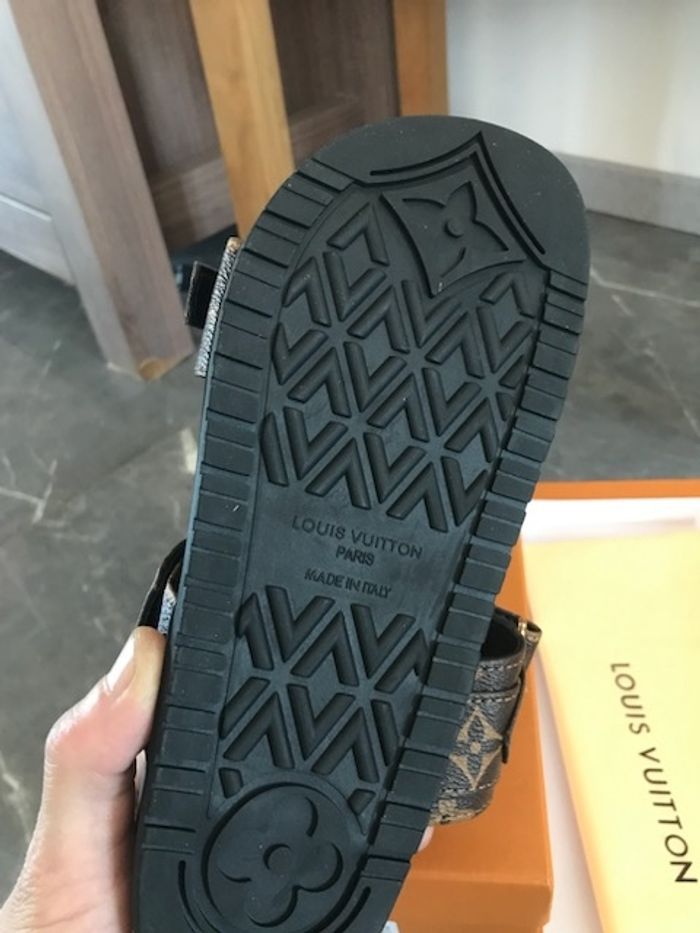 Claquette louis vuitton - photo numéro 5