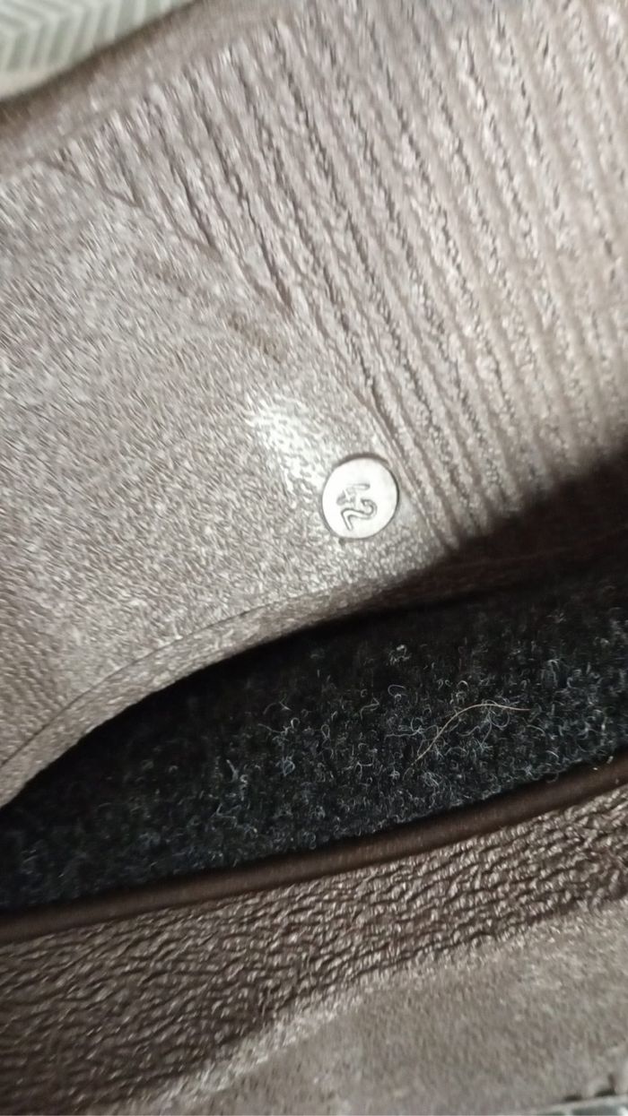 Chaussons montant zip pointure 42 porte une fois - photo numéro 4
