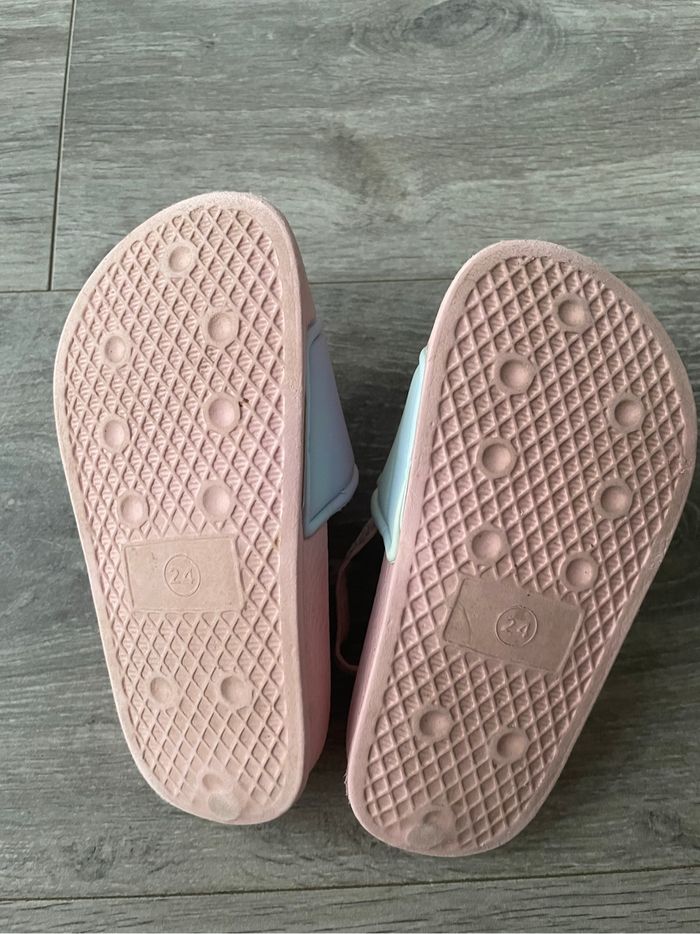 Claquettes stich - photo numéro 2