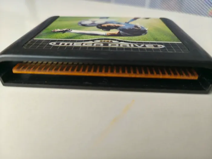 Jeu sega Megadrive world cup Italia 90 en loose (cartouche seule) - photo numéro 2
