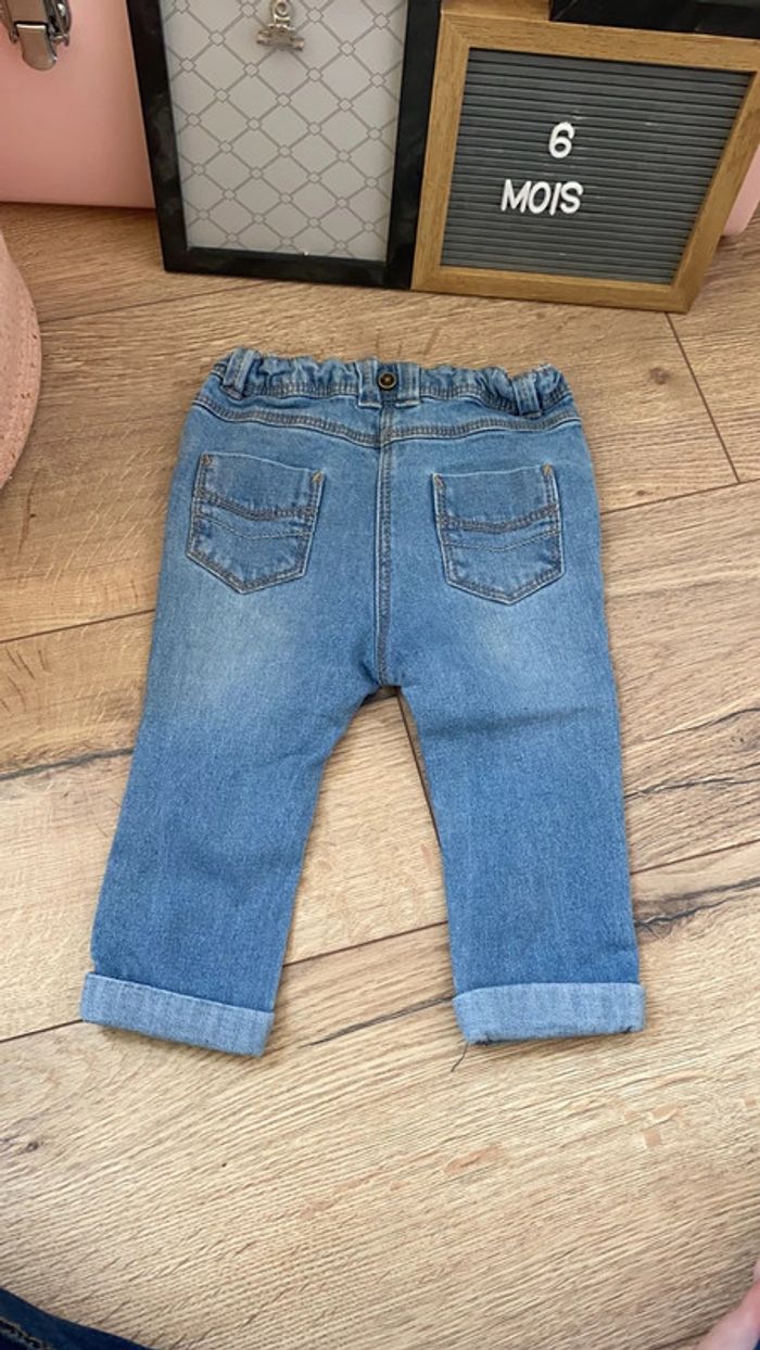 Jean 6 mois fleurie intérieur - photo numéro 3