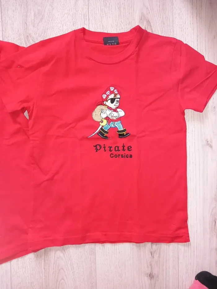 Lot de 2 t-shirts pirates - photo numéro 3