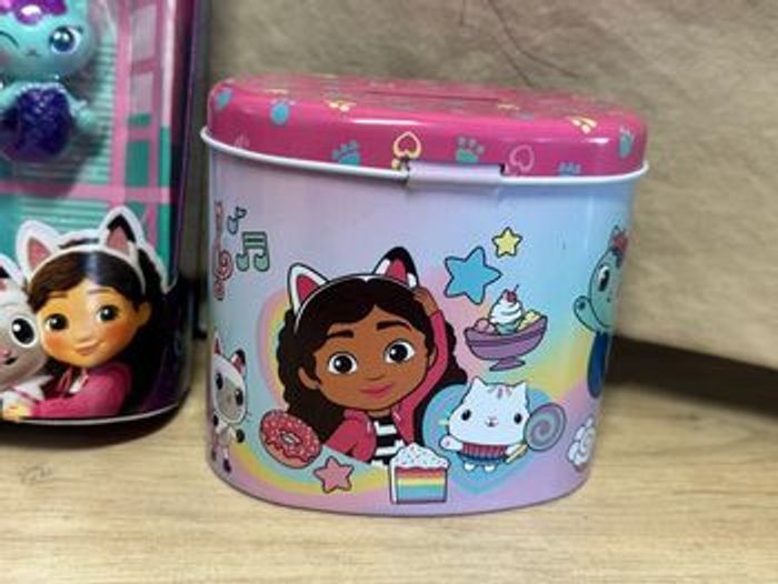 Gabby chat sirène coffret amis mer-Veillleux et tirelire Gabby’s Dollhouse - photo numéro 5