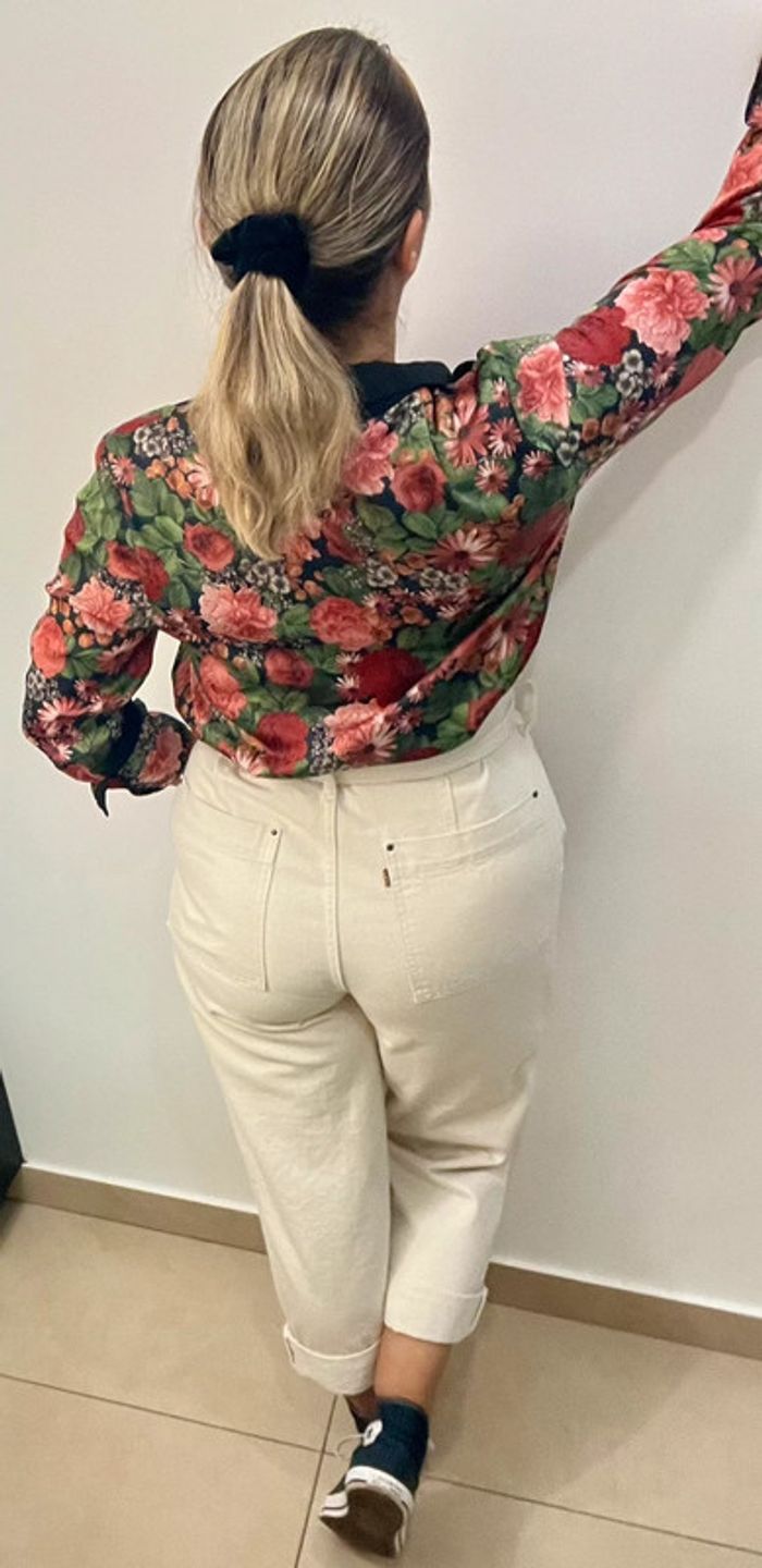 Chemise fluide satinée a fleurs Taille 38 - photo numéro 8