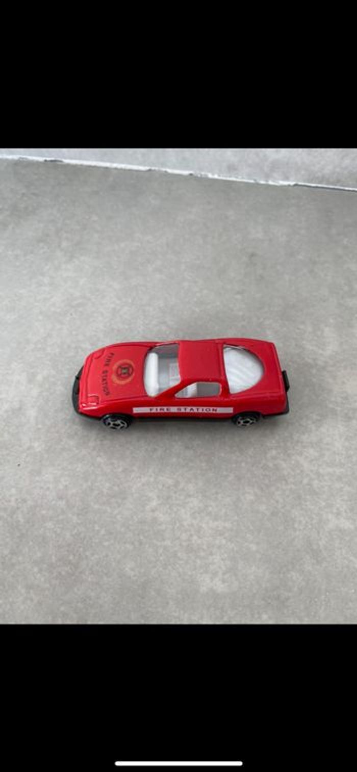 Jouet voiture de pompiers - photo numéro 4