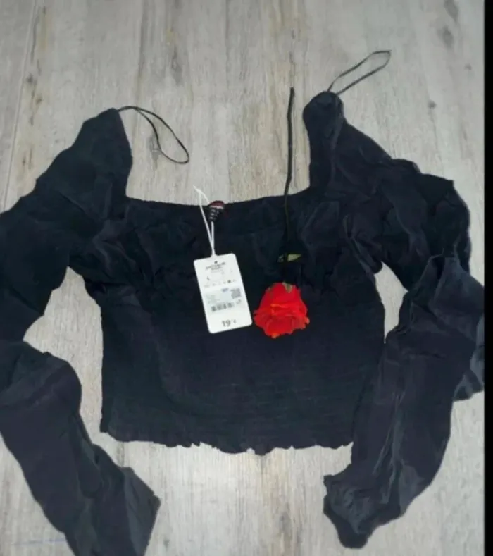 🖤 Haut noir à manches longues Jennyfer 🖤