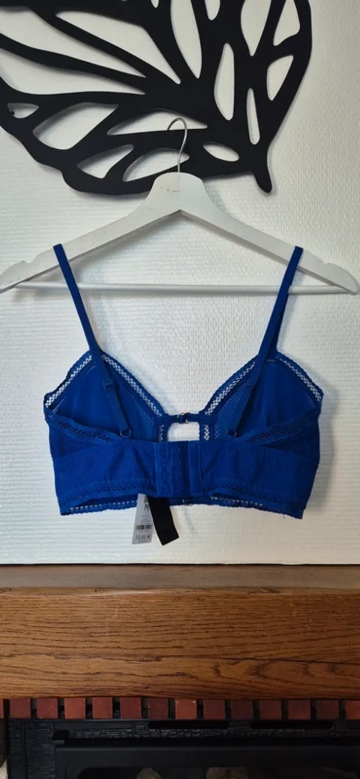 Soutien-gorge - photo numéro 3