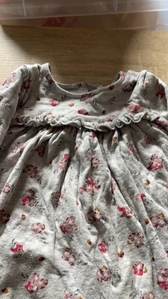 Robe petit bateau 24mois - photo numéro 2