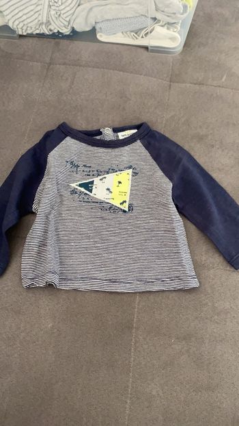 T-shirt